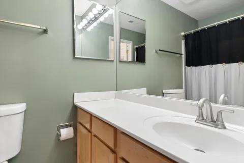 $269,900 | 43 Orchard Terrace, Unit 3, Lombard, IL 60148