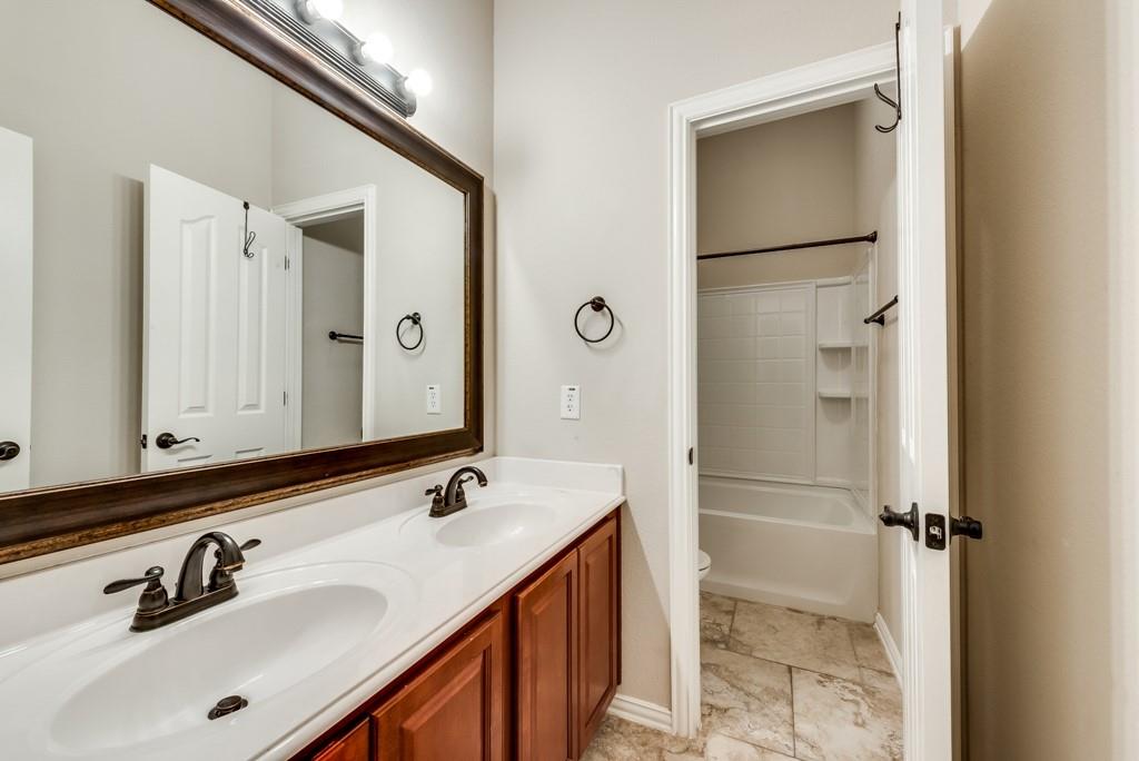 5422 Leander Way Midlothian, TX 76065 - Photo 15 of 20