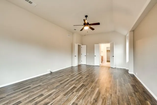 $3,000 | 5422 Leander Way, Midlothian, TX 76065