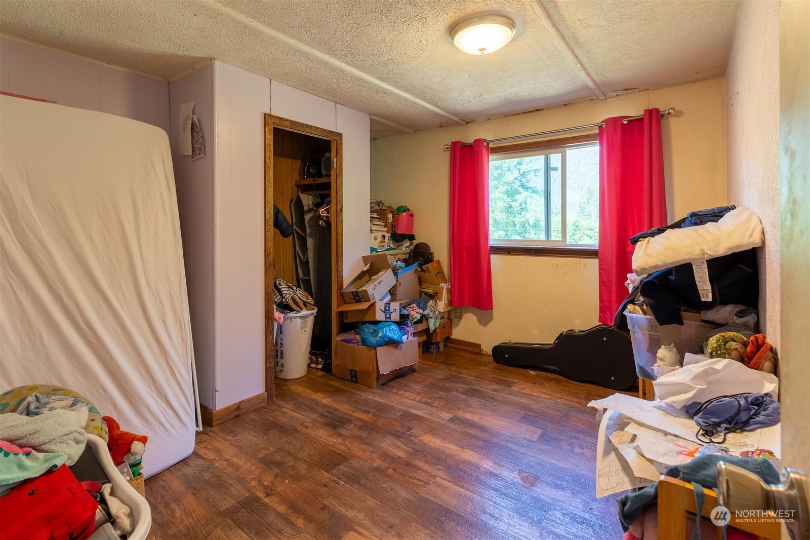 689 Davis Lake Road Morton, WA 98356 - Photo 7 of 27 Gallery Image 7