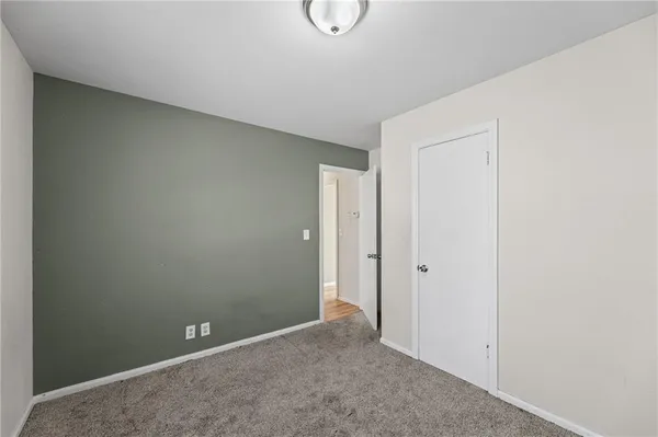 $175,000 | 10209 Hillcrest Road, Kansas City, MO 64134