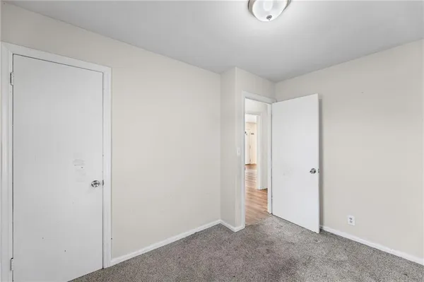 $175,000 | 10209 Hillcrest Road, Kansas City, MO 64134