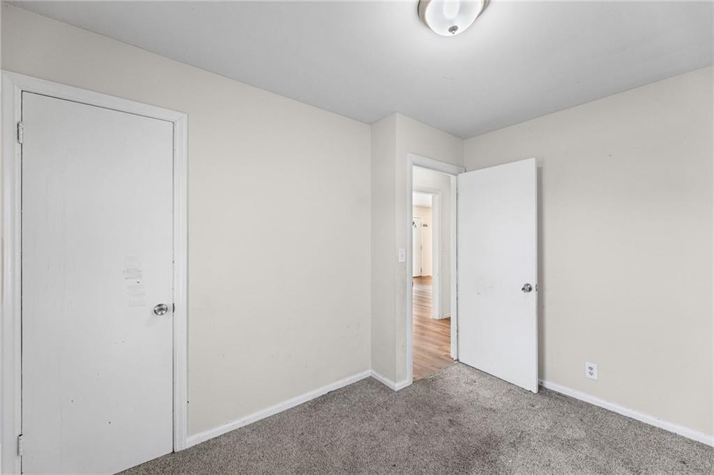 10209 Hillcrest Road Kansas City, MO 64134 - Photo 19 of 38