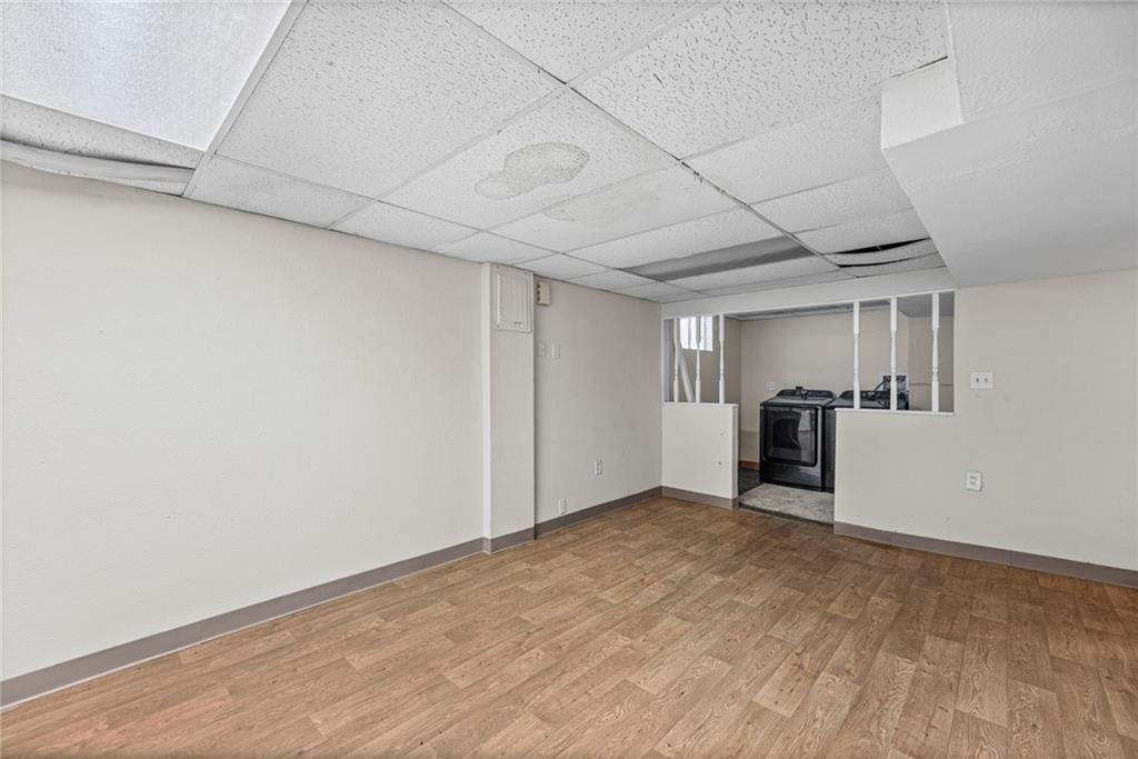 10209 Hillcrest Road Kansas City, MO 64134 - Photo 25 of 38