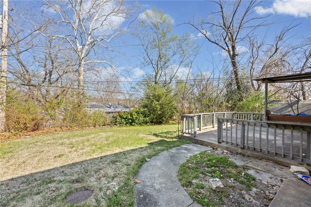 10209 Hillcrest Road Kansas City, MO 64134 - Photo 31 of 38