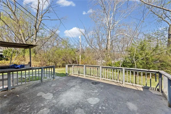 $175,000 | 10209 Hillcrest Road, Kansas City, MO 64134