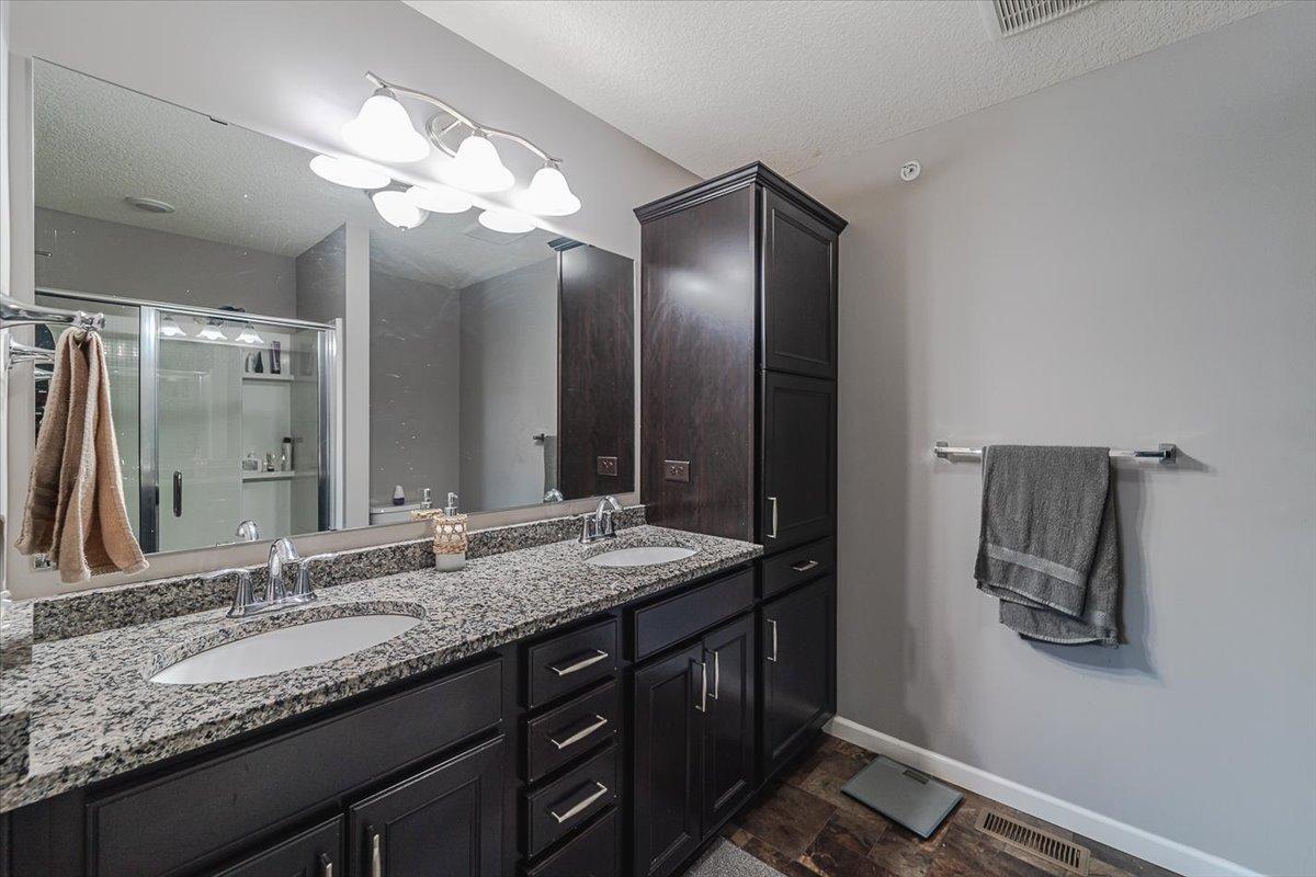 6972 Archer Trail Inver Grove Heights, MN 55077 - Photo 17 of 33