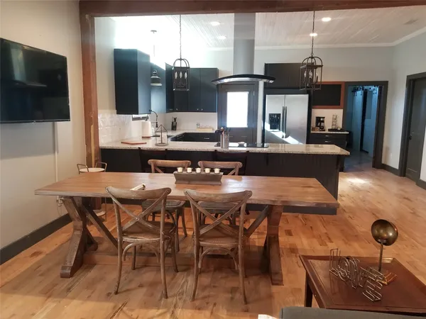 $355,000 | 410 East Milam Avenue, Round Rock, TX 78664