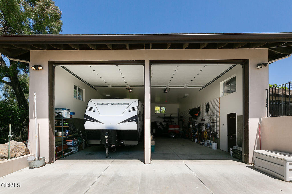 95 Avocado Place Camarillo, CA 93010 - Photo 67 of 74 a view of living room with furniture