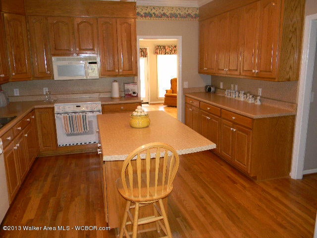 5675 Bird Farm Road Jasper, AL 35503 - Photo 3 of 20 Gallery Image 3