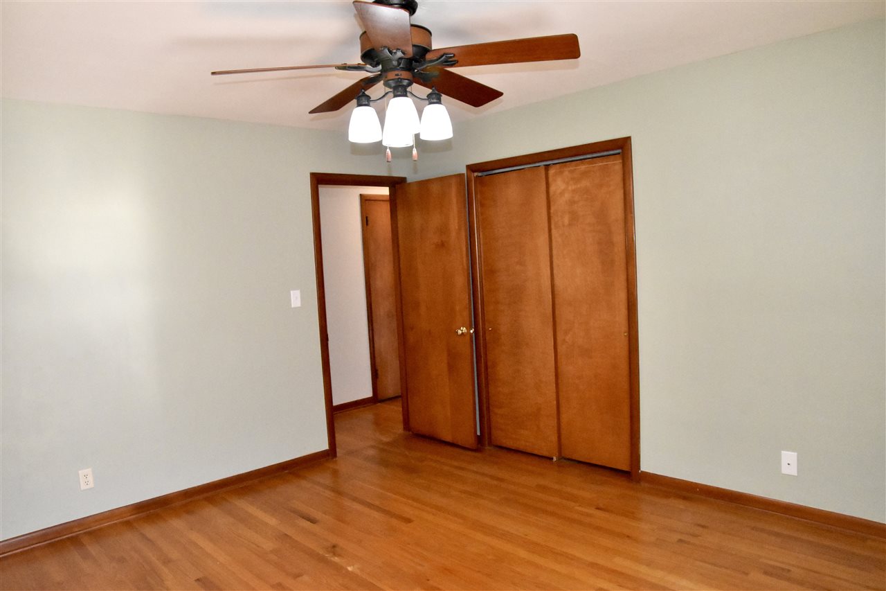 2344 Nebraska Road Rockford, IL 61108 - Photo 15 of 38 Gallery Image 15