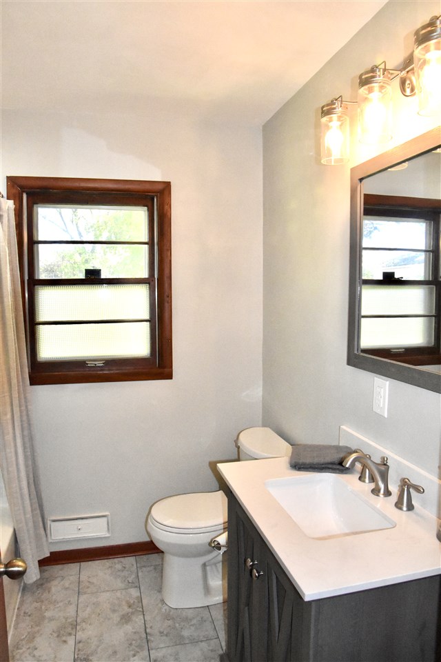 2344 Nebraska Road Rockford, IL 61108 - Photo 21 of 38 Gallery Image 21