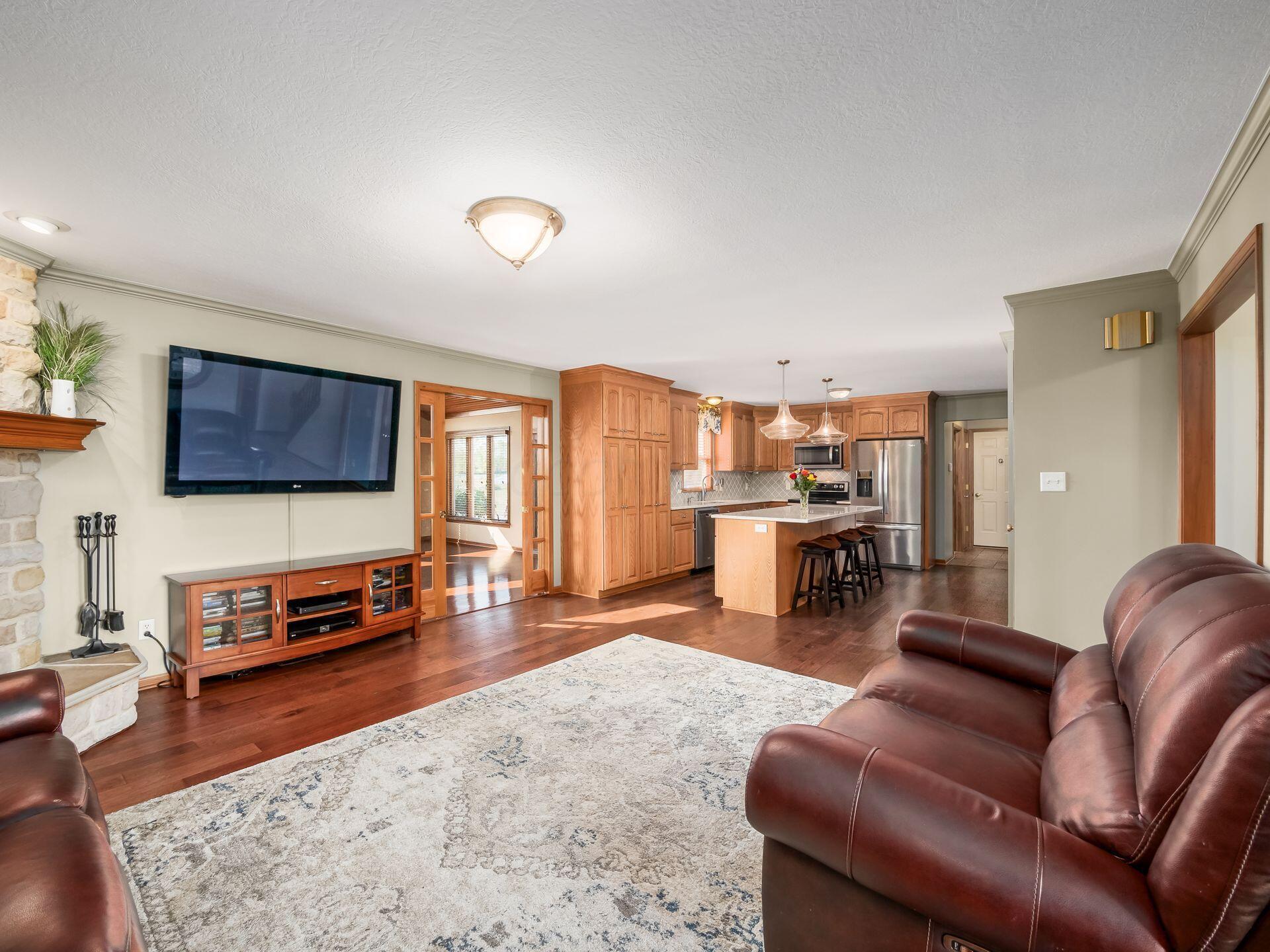 3160 Burnt Pond Road Ostrander, OH 43061 - Photo 20 of 60 Living room
