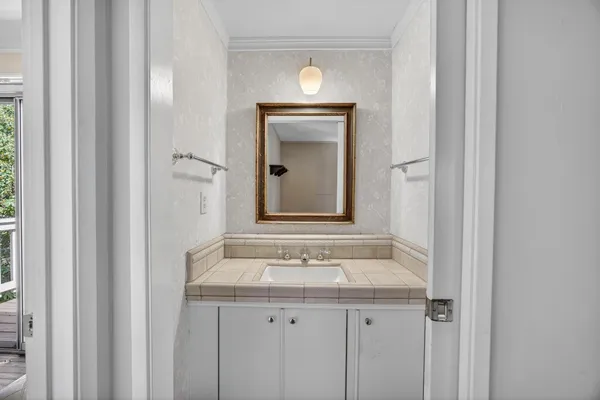 $899,000 | 4117 H Street, Sacramento, CA 95819