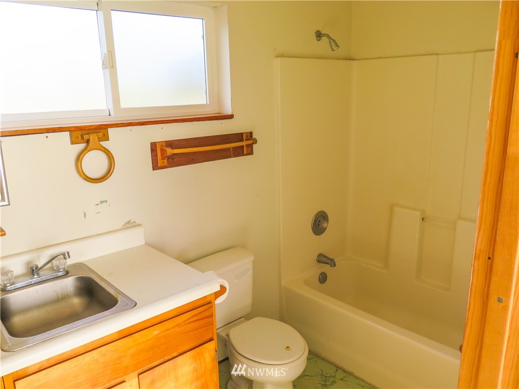 10712 Samish Island Road Bow, WA 98232 - Photo 20 of 25 Gallery Image 20