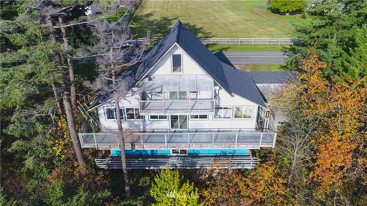 10712 Samish Island Road Bow, WA 98232 - Photo 4 of 25 Gallery Image 4