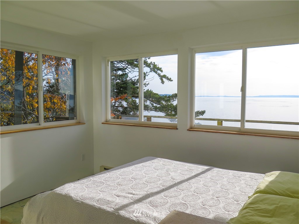 10712 Samish Island Road Bow, WA 98232 - Photo 9 of 25 Gallery Image 9