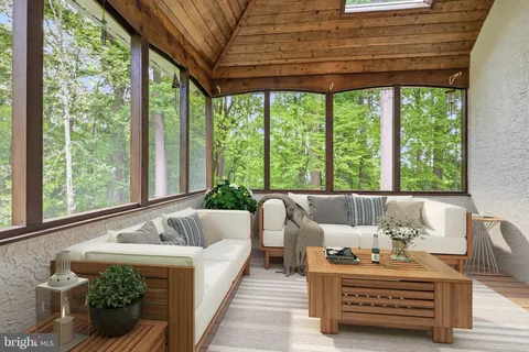 $1,100,000 | 206 Vernet Drive, Hockessin, DE 19707