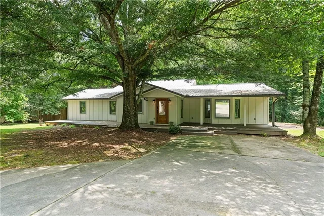 $485,000 | 7580 Blacks Mill Road, Dawsonville, GA 30534