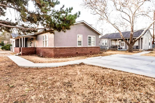 $995 | 3414 24th Street, Unit FRONT, Lubbock, TX 79410