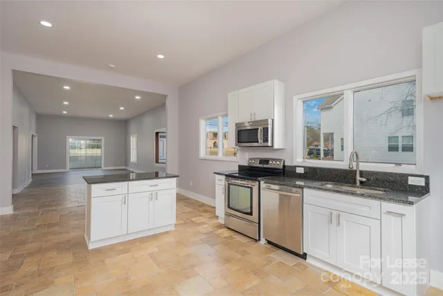 $2,000 | 1201 South Lafayette Street, Shelby, NC 28152