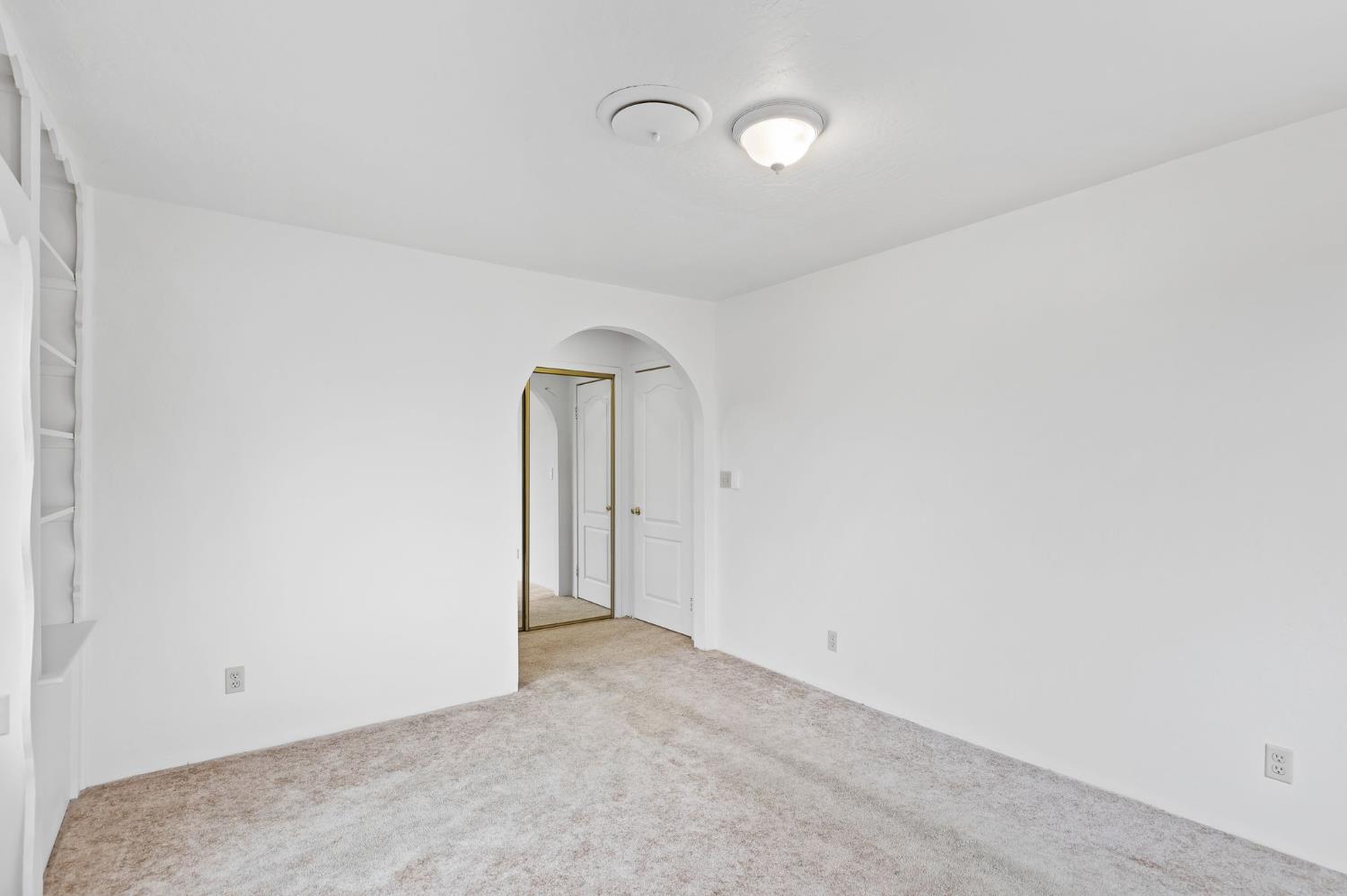 225 Flood Road Auburn, CA 95603 - Photo 23 of 30 a view of an empty room