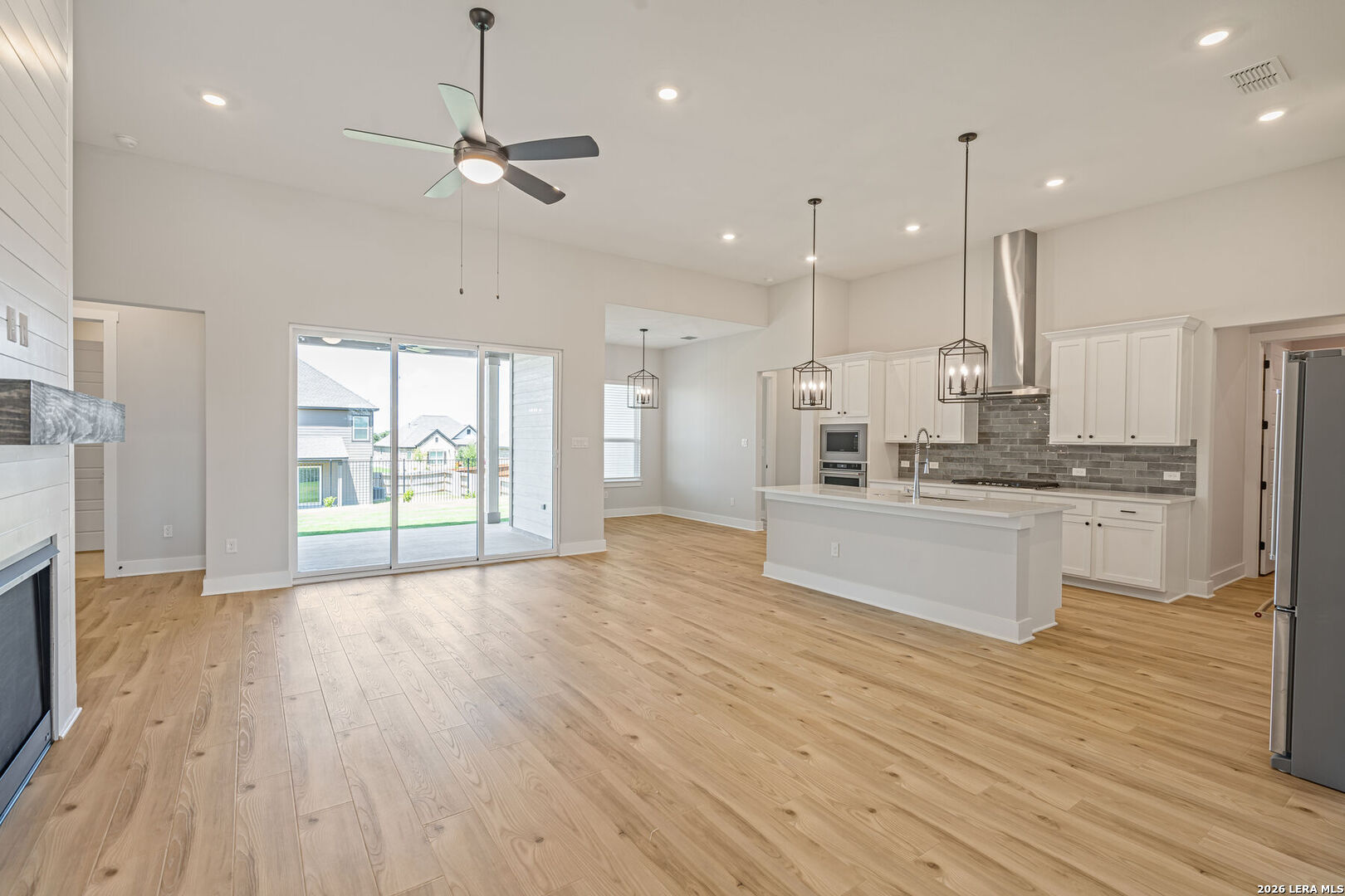 257 Lawrence Drive Castroville, TX 78009 - Photo 8 of 17