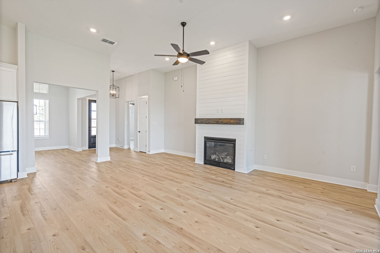 257 Lawrence Drive Castroville, TX 78009 - Photo 10 of 17