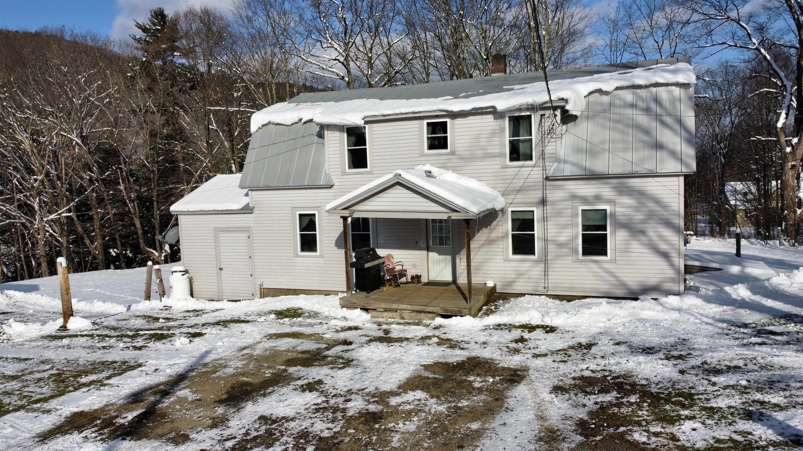 390 Clay Road Thetford, VT 05045 - Photo 2 of 24 Gallery Image 2