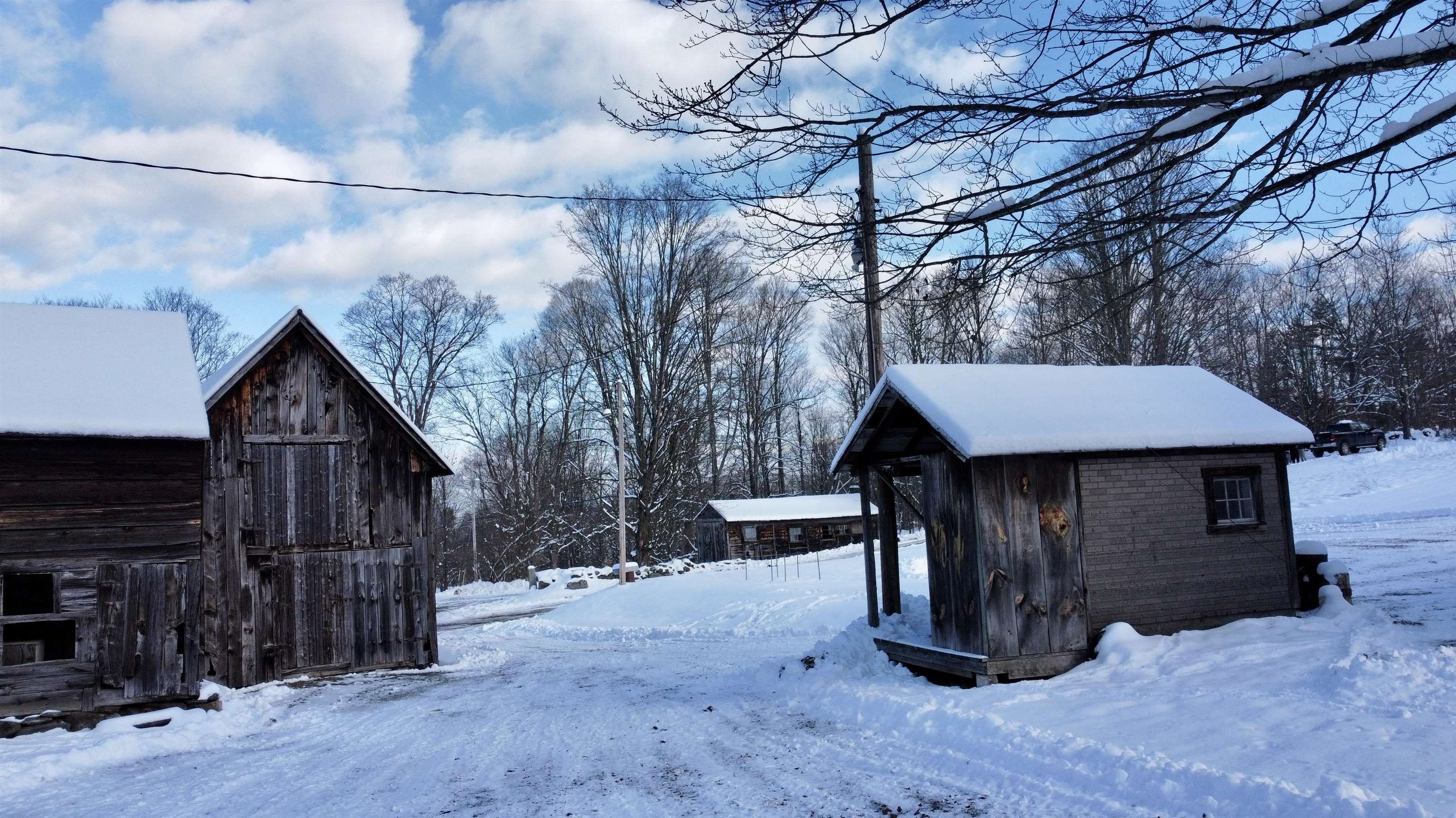 390 Clay Road Thetford, VT 05045 - Photo 23 of 24 Gallery Image 23