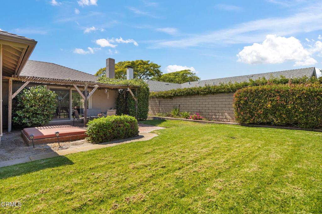 2040 Olga Street Oxnard, CA 93036 - Photo 25 of 48 26-web-or-mls-SeaoroStudios-2040Olga048