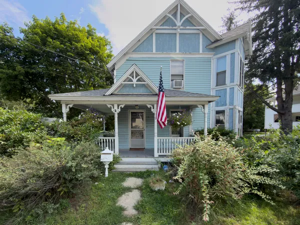 $299,999 | 39 Park Street, Paris, ME 04281