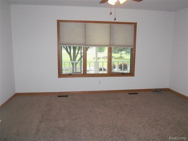 2311 Bullock Road Lapeer, MI 48446 - Photo 21 of 36 23 (Small).jpg