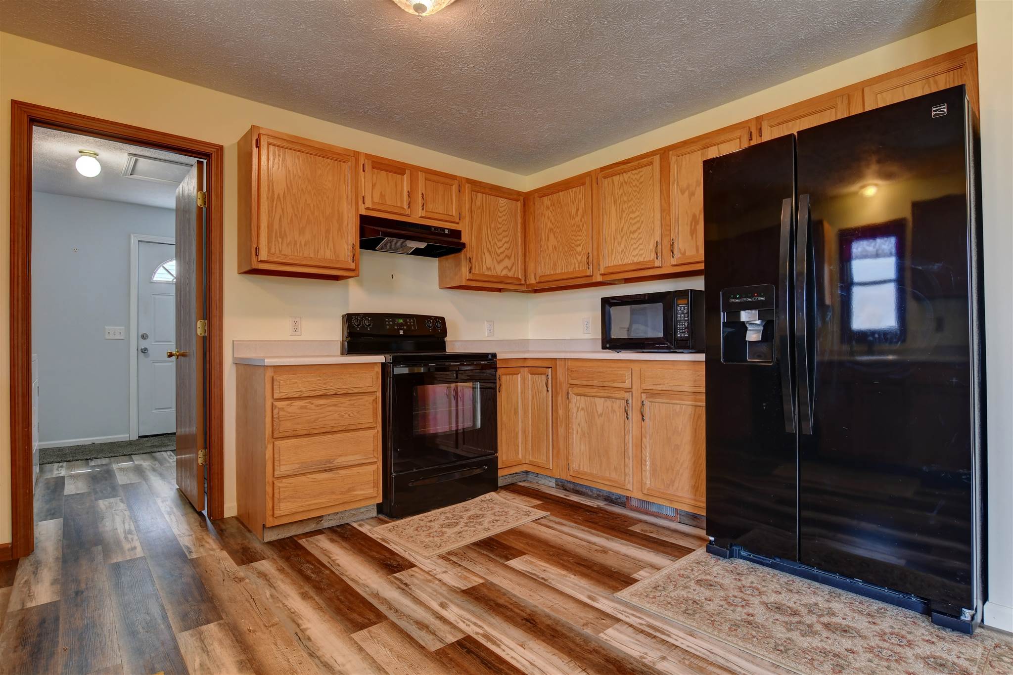 4023 County Road 79 Butler, IN 46721 - Photo 7 of 32