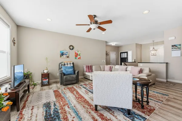 $628,500 | 15672 Fairchild Way, Apple Valley, MN 55124