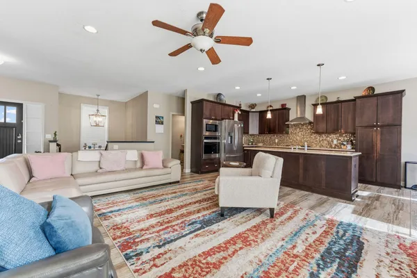 $628,500 | 15672 Fairchild Way, Apple Valley, MN 55124