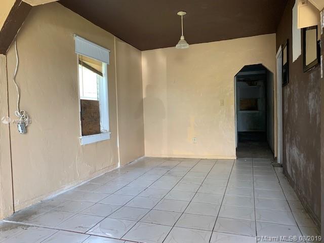 265 Northwest 80th Street Miami, FL 33150 - Photo 2 of 4