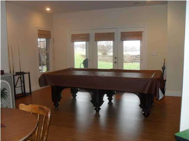 6388 Oak Grove Road Newburgh, IN 47630 - Photo 15 of 26 Gallery Image 15