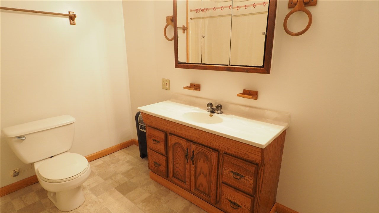 211 West Ferguson Road Fort Wayne, IN 46819 - Photo 12 of 17