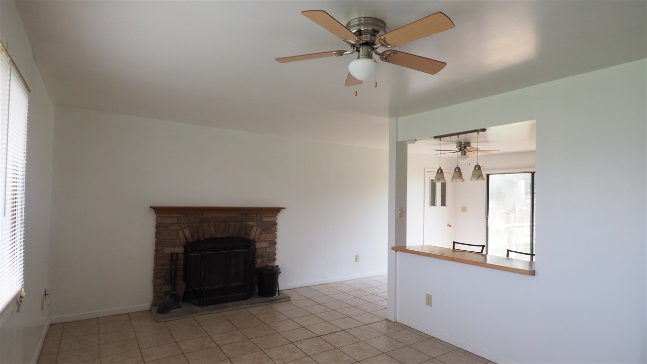 211 West Ferguson Road Fort Wayne, IN 46819 - Photo 3 of 17