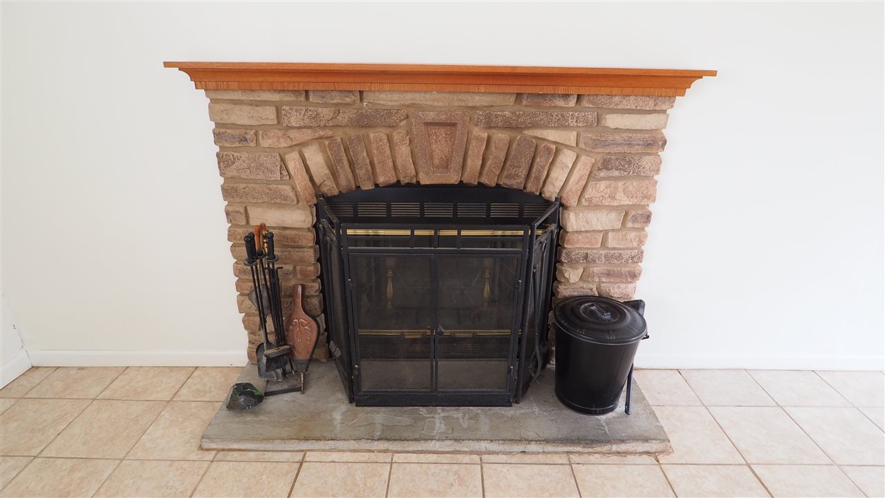 211 West Ferguson Road Fort Wayne, IN 46819 - Photo 4 of 17