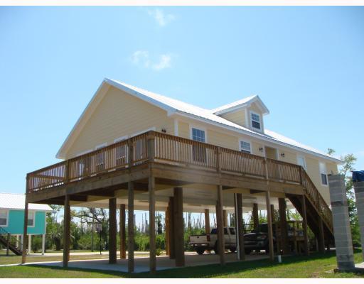 63 Harrison Road Bay St. Louis, MS 39520 - Photo 1 of 4 Primary Photo