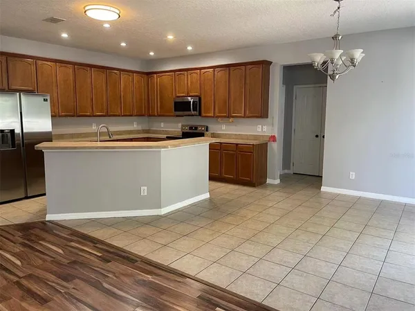 $2,700 | 15061 Perdido Drive, Orlando, FL 32828