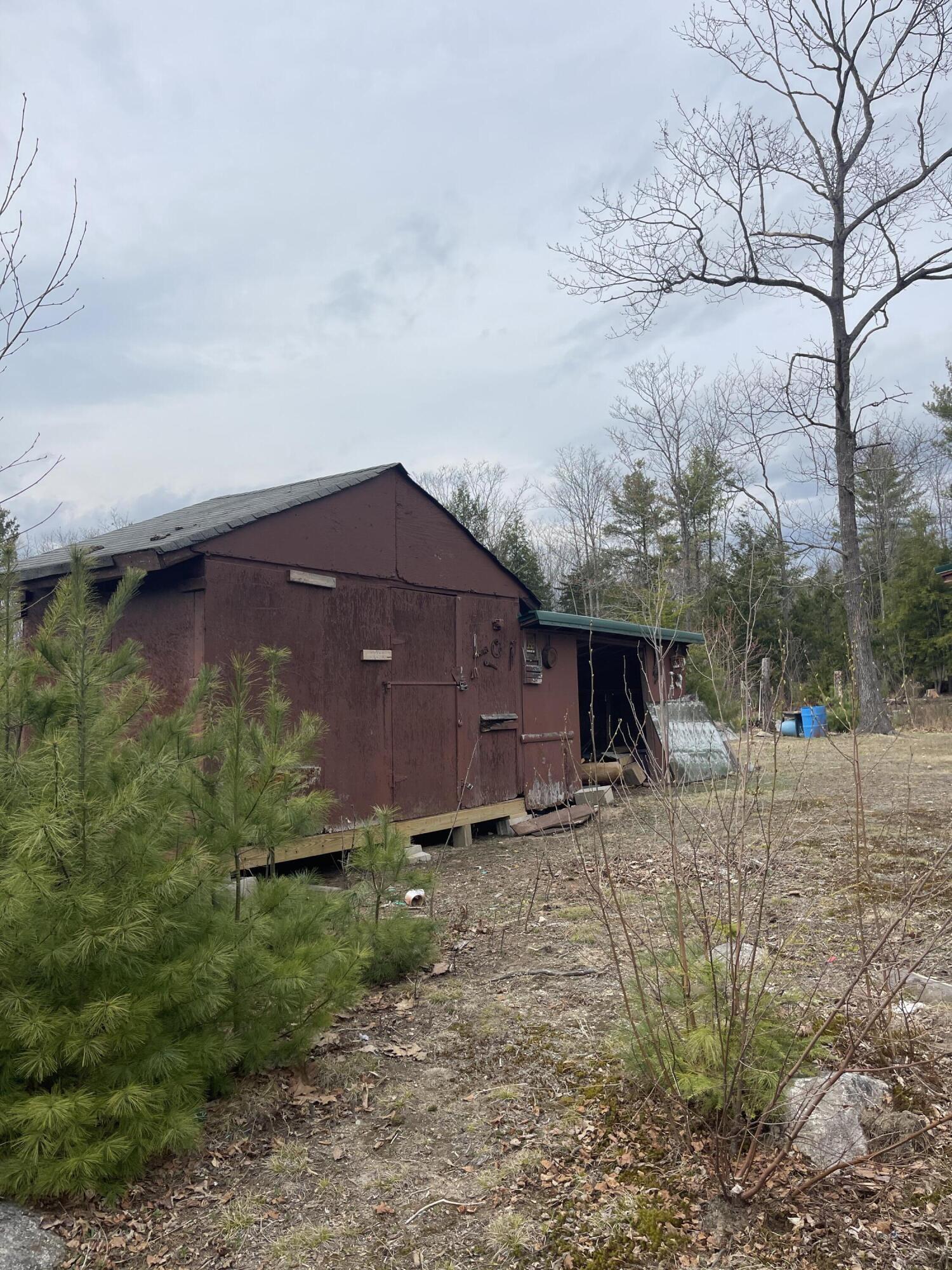 173 Tamworth Road Oxford, ME 04270 - Photo 4 of 8 Shed