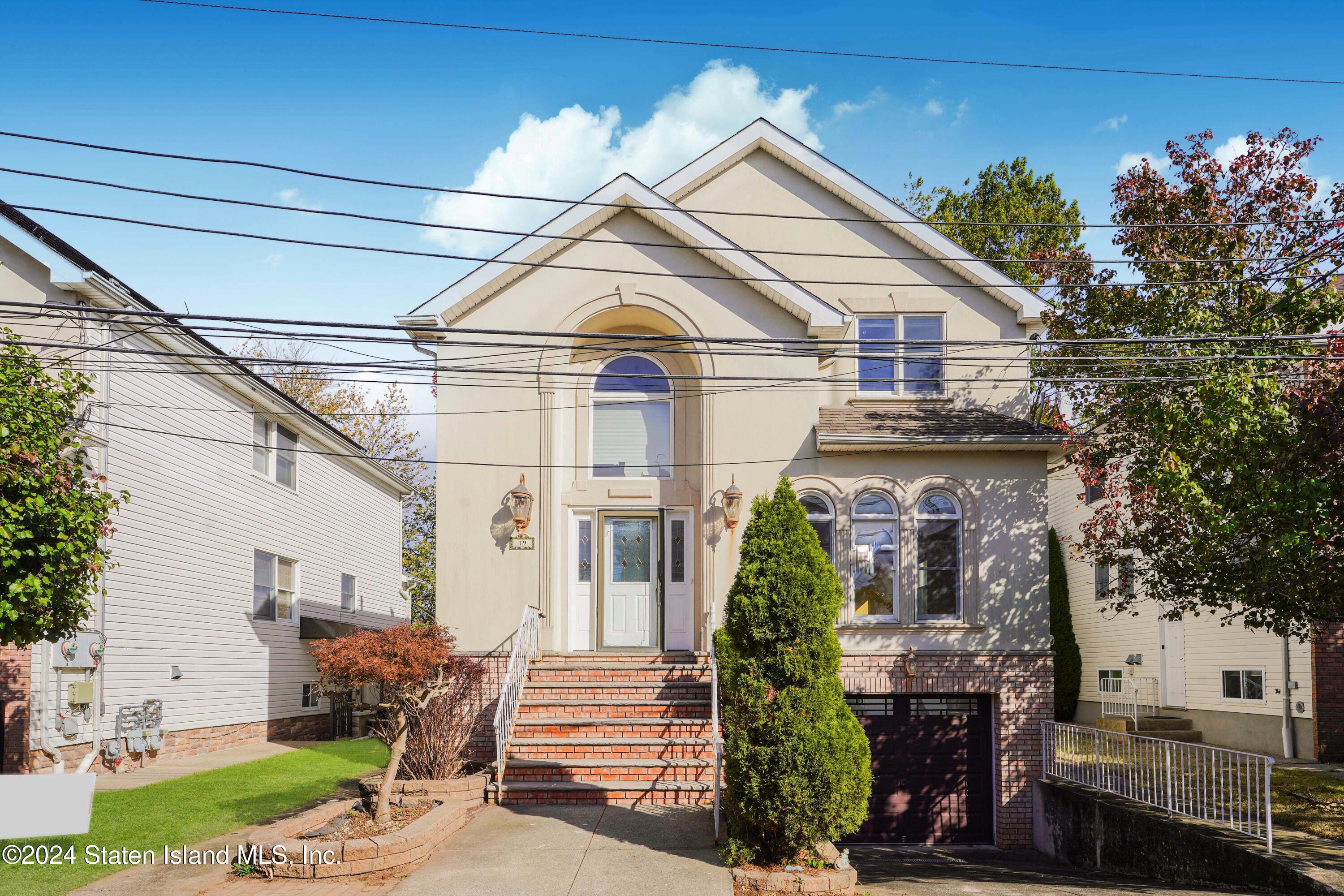 19 Rigimar Court Staten Island, NY 10309 - Photo 1 of 21 Front