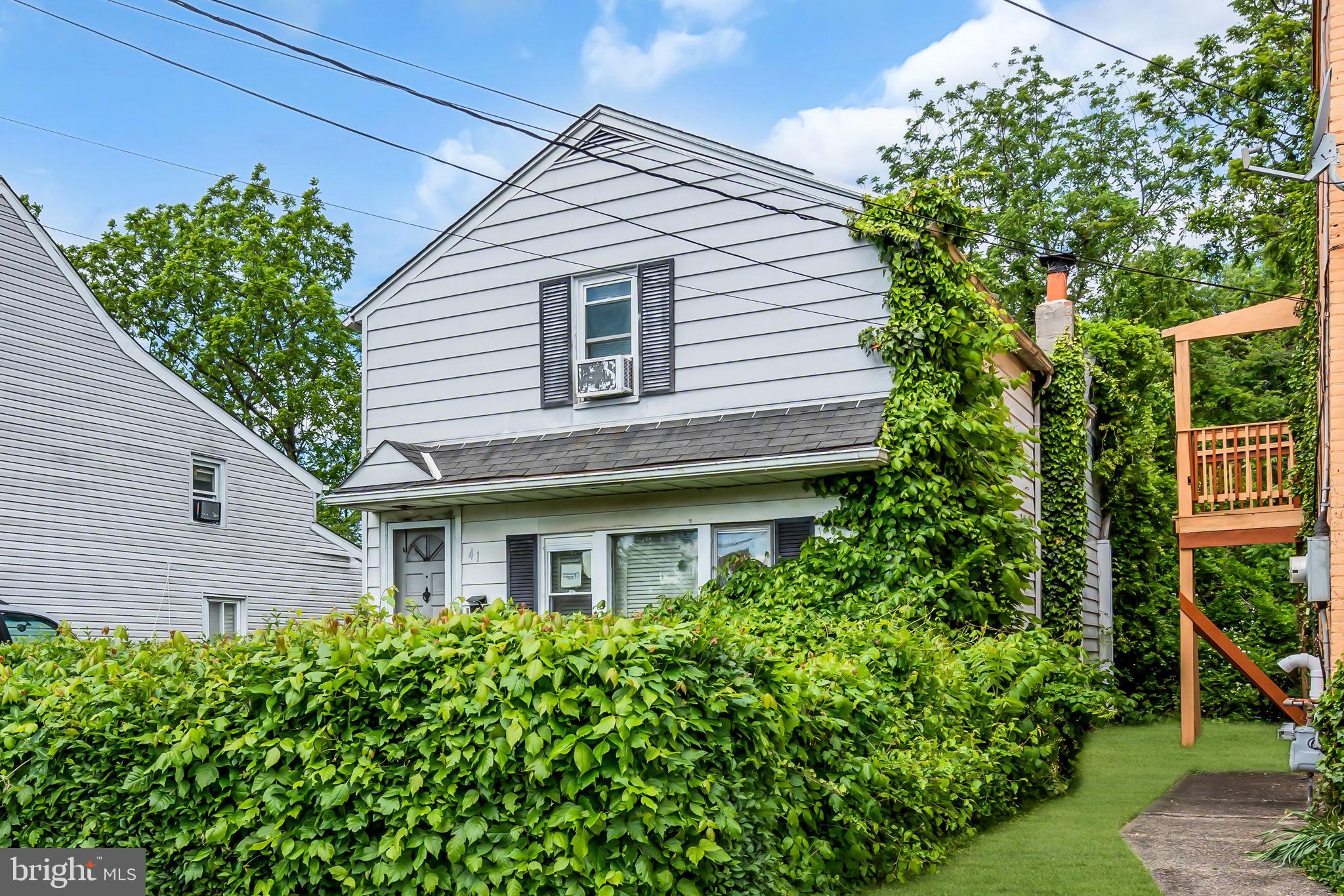 41 Yorke Street Salem, NJ 08079 - Photo 2 of 23