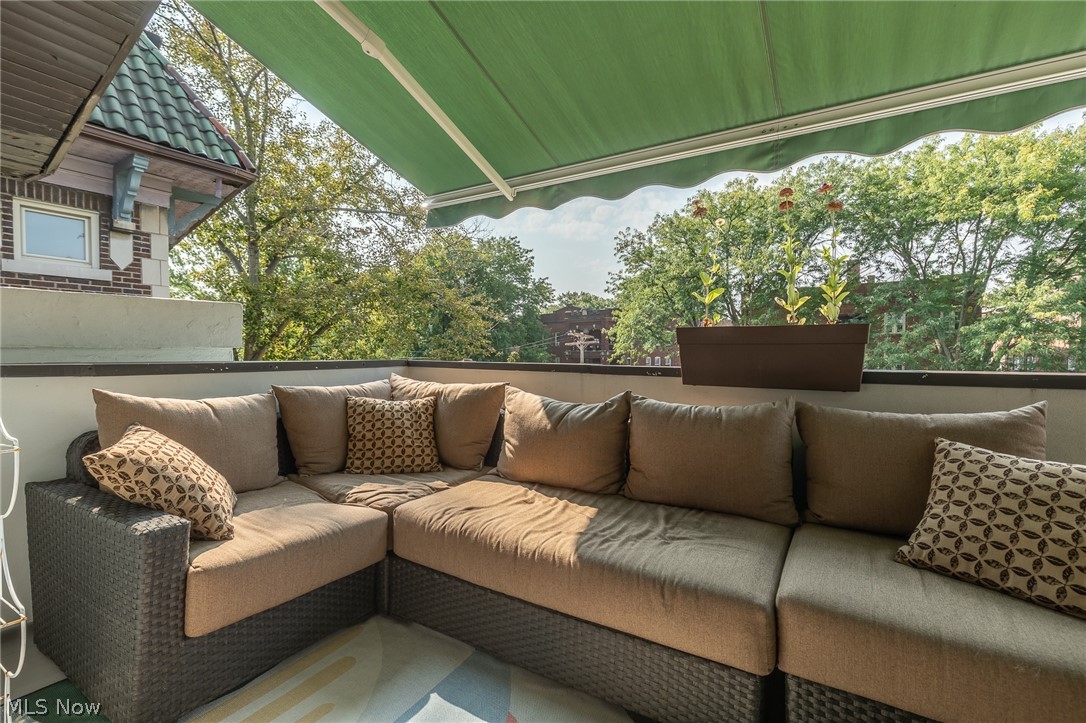 2577 Overlook Road, Unit E3 Cleveland, OH 44106 - Photo 24 of 28 Gallery Image 24