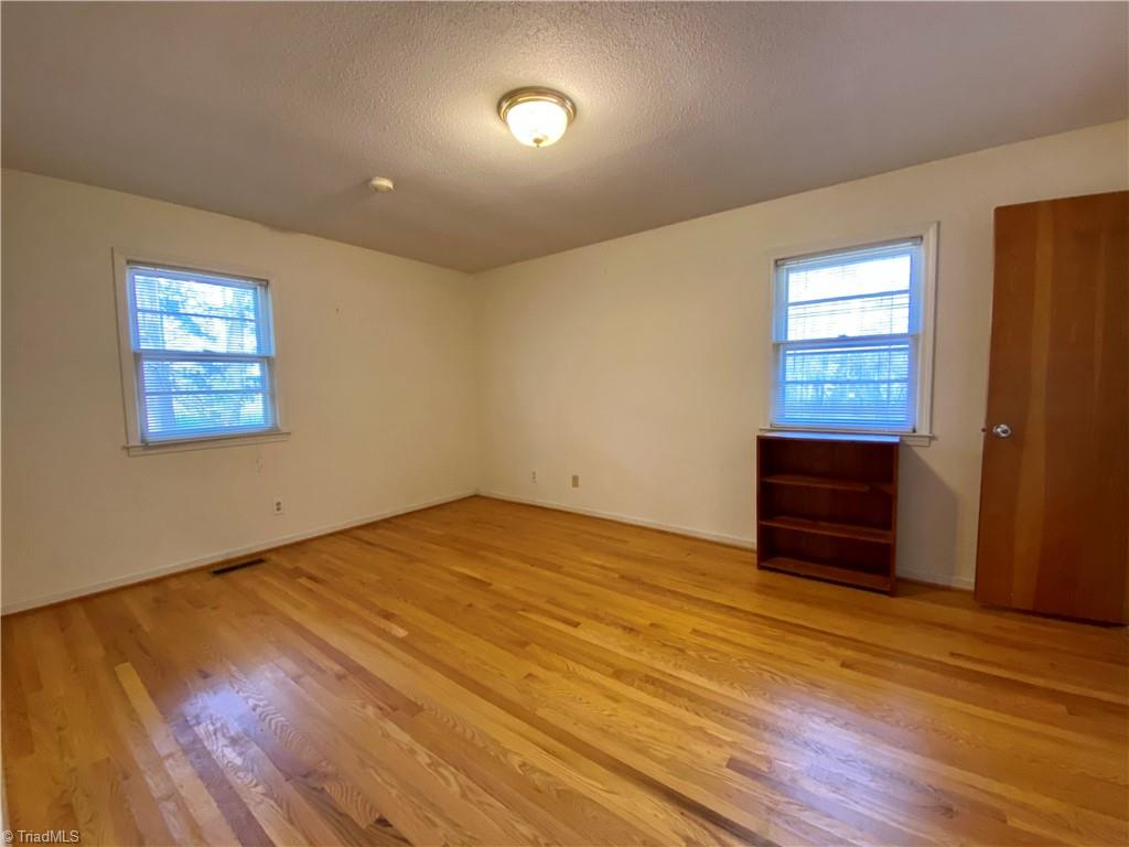 6551 Hunt Road Pleasant Garden, NC 27313 - Photo 15 of 32 Gallery Image 15