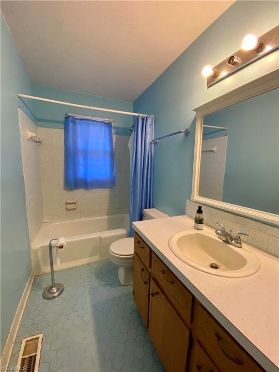 6551 Hunt Road Pleasant Garden, NC 27313 - Photo 21 of 32 Gallery Image 21
