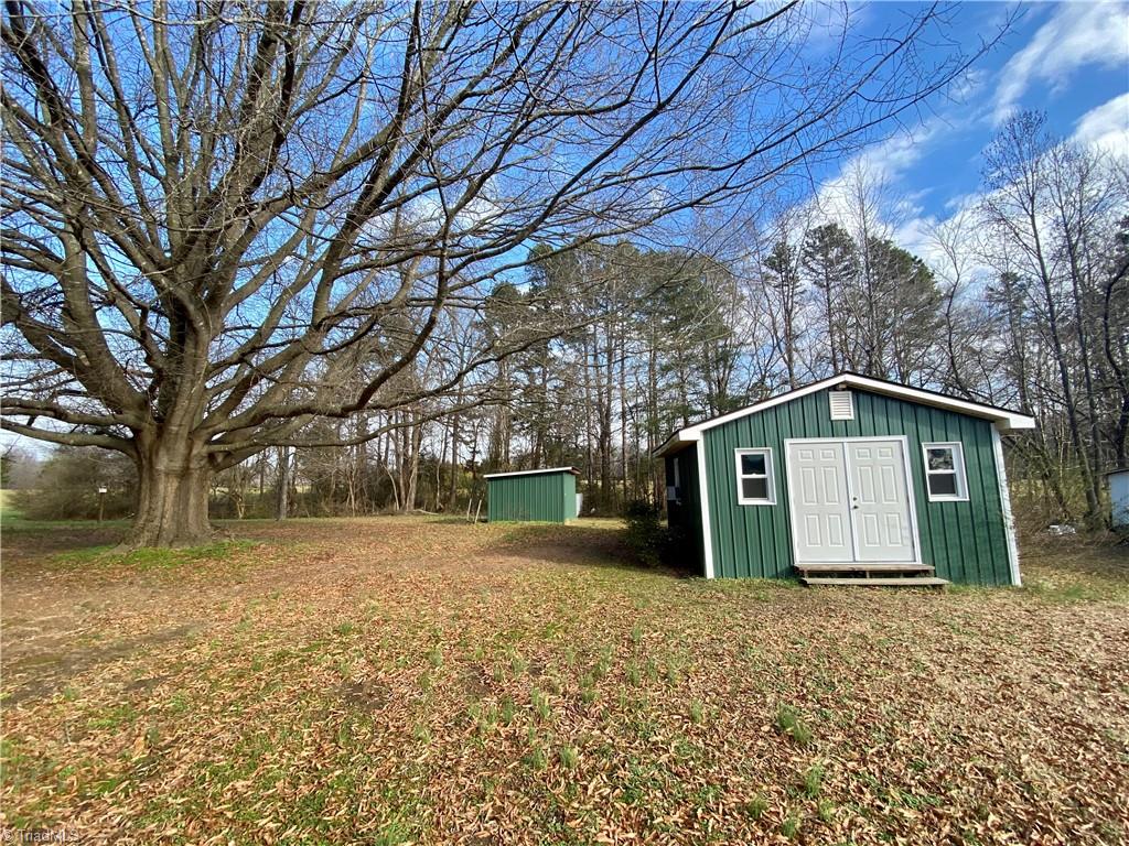 6551 Hunt Road Pleasant Garden, NC 27313 - Photo 31 of 32 Gallery Image 31